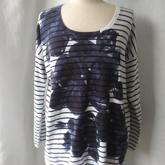 Adrienne Vittadini | Navy and Cream Long Sweater with Graphic Floral | XL - Picture 1 of 12